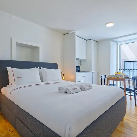Salvador Suites By Inloveapartments Lisbon